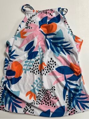 Tankini bathing suit top. Large